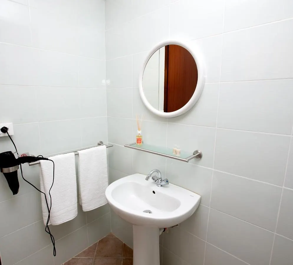 公寓 Giachi Friendly Rooms Alla Stazione 巴勒莫 意大利